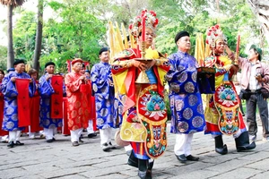 Phát huy giá trị di sản đình chùa ở TPHCM: Tạo đà khai thác du lịch địa phương