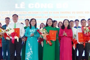 Nhanh chóng đưa hệ thống chính trị phường sau sáp nhập đi vào nền nếp