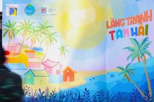 Làng tranh Tam Hải trở nên sinh động, thu hút hơn sau khi phục dựng