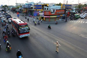 CSGT TPHCM điều tiết giao thông trên địa bàn 