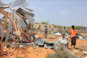 Người dân tại Mogadishu, Somalia. Ảnh: THX/TTXVN