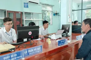  Ngày đầu vận hành chính quyền địa phương 2 cấp ở cực Nam Tổ quốc: Thủ tục nhanh gọn, thông suốt