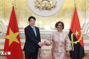 Chủ tịch nước Lương Cường hội kiến Chủ tịch Quốc hội Angola Carolina Cerqueira. Ảnh: TTXVN
