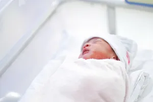 Ca phẫu thuật đặc biệt cứu thai nhi và người mẹ bị ung thư