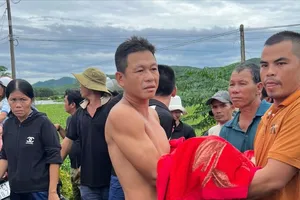  Thi thể anh D. được tìm thấy sau gần một ngày mất tích khi đi thả lưới, câu cá.