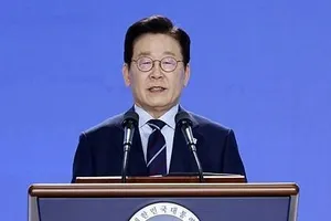 Tổng thống Hàn Quốc đề xuất khôi phục kênh liên lạc với Triều Tiên