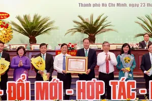 Phát triển nông nghiệp theo hướng sinh thái, hữu cơ, ứng dụng công nghệ cao