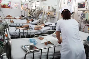 Báo động gia tăng trẻ viêm phổi do virus RSV