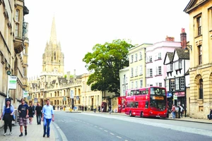 Oxford hạn chế phương tiện chạy nhiên liệu hóa thạch