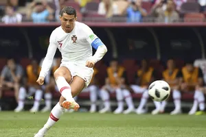 Iran - Bồ Đào Nha: Thêm bàn thắng cho Ronaldo (Dự đoán chuyên gia)