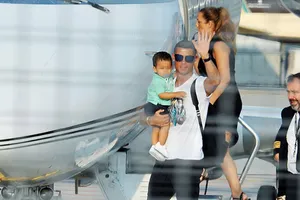 Ronaldo đến Turin vào sáng Chủ nhật