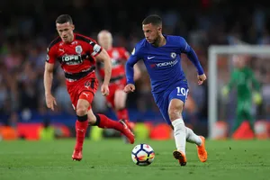Eden Hazard sẽ thể hiện tài năng của mình trước ông thầy mới.