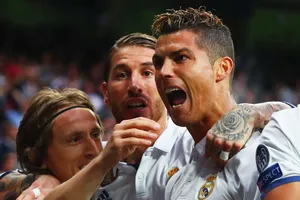 Luka Modric, Sergio Ramos và Cristiano Ronaldo trong màu áo Madrid.