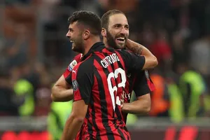 AC Milan - Olympiacos: Chờ xem cặp song sát Higuain - Cutrone (Mới cập nhật)