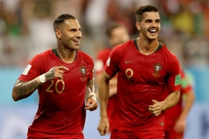 Ricardo Quaresma (trái) và Andre Silva ở tuyển Bồ Đào Nha