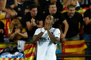 Valencia thanh lý hợp đồng Michy Batshuayi, trả chú dơi lại cho Chelsea