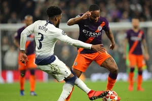 Danny Rose sẽ vất vả chống lại Raheem Sterling (Man City)