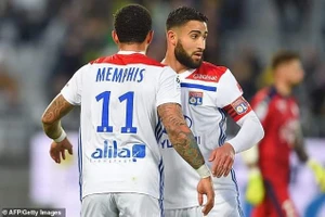 Lyon cho phép Nabil Fekir ra đi