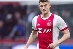 Matthijs de Ligt không thể chối từ bản hợp đồng hấp dẫn từ PSG