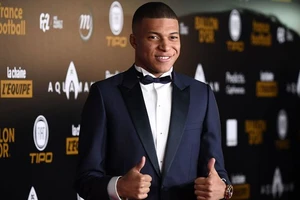 Mbappe tôn vinh thành tích kỳ diệu của Pele