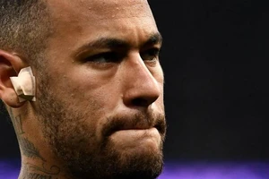 Neymar bị PSG đóng băng, chờ bán tháo sang Real Madrid