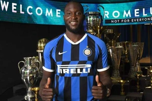 Antonio Conte: Lukaku sẽ là “bản hợp đồng xuất sắc” của Inter