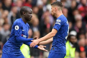 N'Golo Kante chỉ vào sân trong 17 phút cuối.