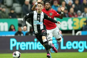 Newcastle - Man United 1-0: Nhóc Longstaff ghi bàn, Chích chòe nhấn chìm Quỷ đỏ