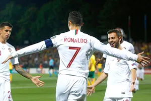 Cristiano Ronaldo săn tìm bàn thắng thứ 700 trong sự nghiệp