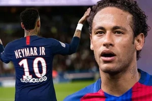 Neymar từ chối triển hạn PSG, đẩy nhanh tiến độ sang Barca hoặc... Chelsea