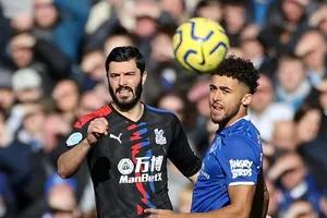 Richarlison tỏa sáng giúp Everton thắng Crystal Palace 3-1, bấm còi qua mặt Man United