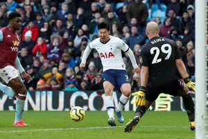 Son Heung-min ghi bàn thắng ấn định tỷ số phút 95