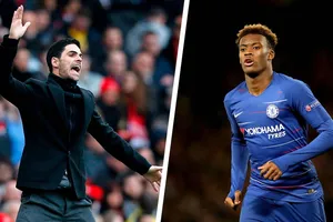 Sau Arteta là Hudson-Odoi nhiễm Covid-19, Ngoại hạng Anh bị đình hoãn đến ngày 4-4