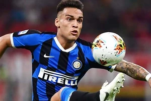 Barcelona đề nghị 3 cầu thủ đổi lấy Lautaro, nhưng Inter chỉ muốn tiền