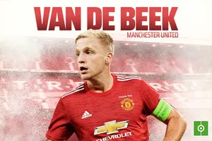 Donny van de Beek trong màu áo đỏ
