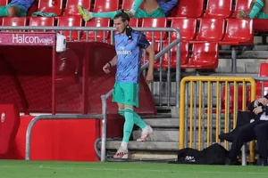 Gareth Bale vẫn hy vọng giữ chân cầu thủ