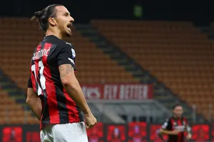Ibrahimovic vẫn lạc quan dù dương tính với Covid-19