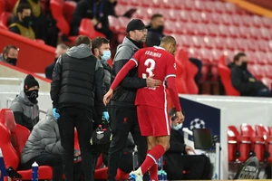 Jurgen Klopp lo lắng ca chấn thương của Fabinho