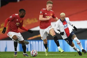 Neymar tỏa sáng ở Old Trafford