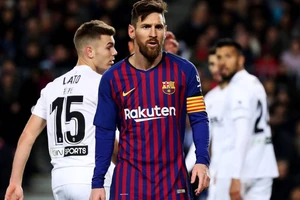 Messi lại phải gánh thêm nhiều trong trách.