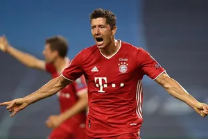Robert Lewandowski là niềm hy vọng sống còn cho Bayern