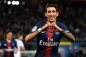 Angel Di Maria ăn mừng bàn thắng