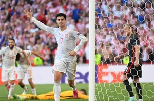 Alvaro Morata giúp Tây Ban Nha quật ngã Croatia