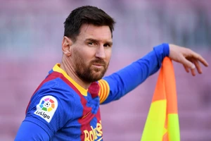 Messwi sẽ ở lại Barca đến năm 40 tuổi