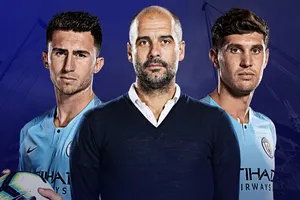 Pep Guardiola và cặp trung vệ Laporta - Stones