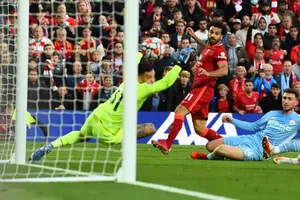 Mo Salah ghi bàn thắng đẹp nhất mùa giải