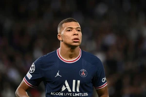 Kylian Mbappe quyết sang Madrid cuối mùa