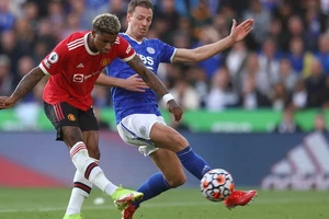 Marcus Rashford ghi bàn thắng trước Leicester