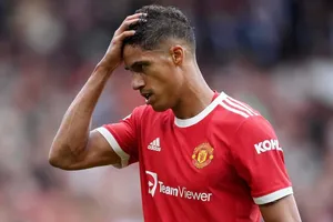 Raphael Varane lại dính chấn thương
