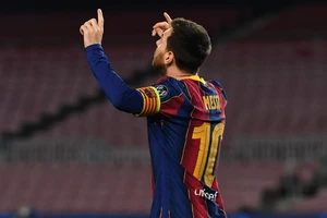 Messi được vinh danh ở Liga